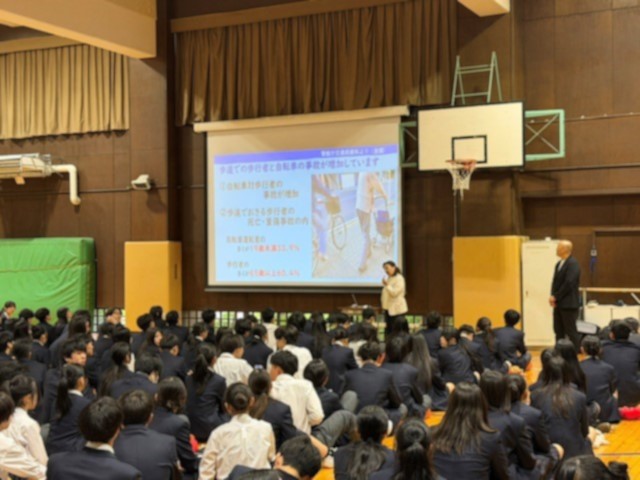 R80428 自転車安全教室